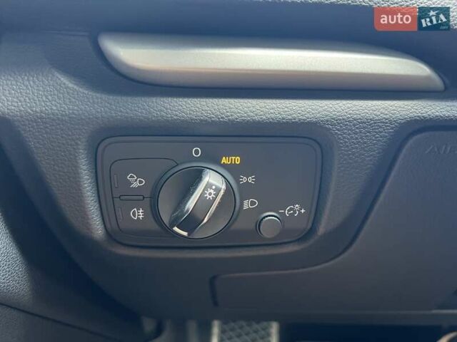 Серый Ауди А3, объемом двигателя 1.6 л и пробегом 175 тыс. км за 17950 $, фото 22 на Automoto.ua