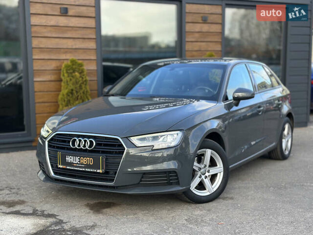 Серый Ауди А3, объемом двигателя 1.6 л и пробегом 237 тыс. км за 18600 $, фото 2 на Automoto.ua