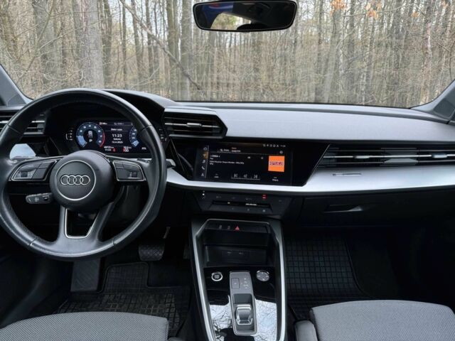 Серый Ауди А3, объемом двигателя 1.5 л и пробегом 57 тыс. км за 15000 $, фото 9 на Automoto.ua