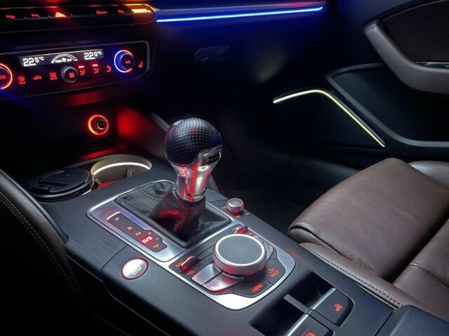 Сірий Ауді А3, об'ємом двигуна 2 л та пробігом 123 тис. км за 19000 $, фото 11 на Automoto.ua