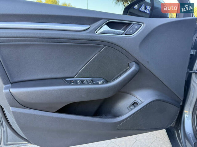 Серый Ауди А3, объемом двигателя 1.8 л и пробегом 148 тыс. км за 11700 $, фото 8 на Automoto.ua