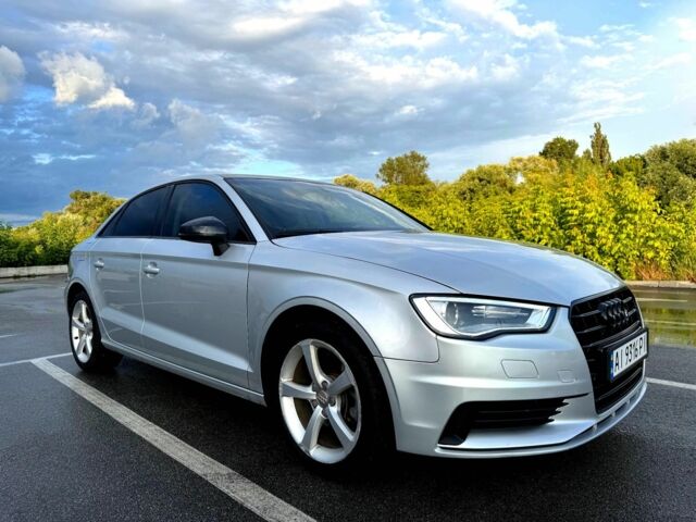 Сірий Ауді А3, об'ємом двигуна 1.8 л та пробігом 179 тис. км за 12500 $, фото 2 на Automoto.ua