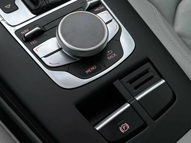 Серый Ауди А3, объемом двигателя 1.8 л и пробегом 136 тыс. км за 14200 $, фото 18 на Automoto.ua