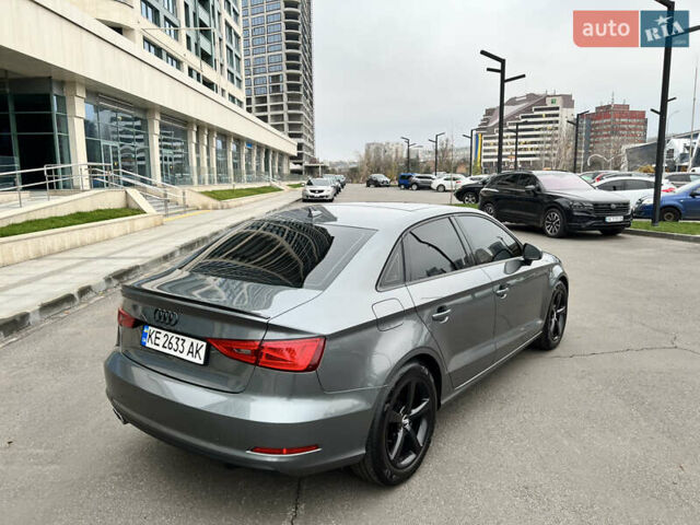 Серый Ауди А3, объемом двигателя 1.8 л и пробегом 190 тыс. км за 12500 $, фото 2 на Automoto.ua