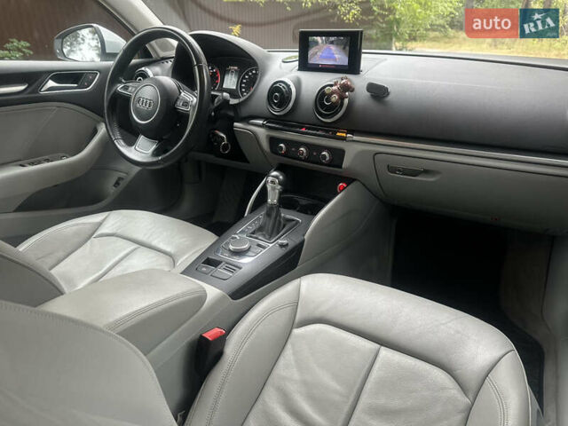 Сірий Ауді А3, об'ємом двигуна 1.8 л та пробігом 165 тис. км за 11900 $, фото 14 на Automoto.ua
