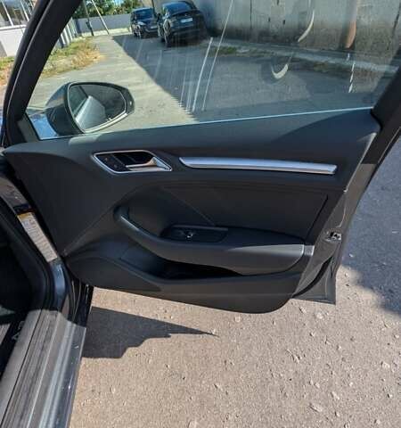Сірий Ауді А3, об'ємом двигуна 1.98 л та пробігом 118 тис. км за 14200 $, фото 17 на Automoto.ua