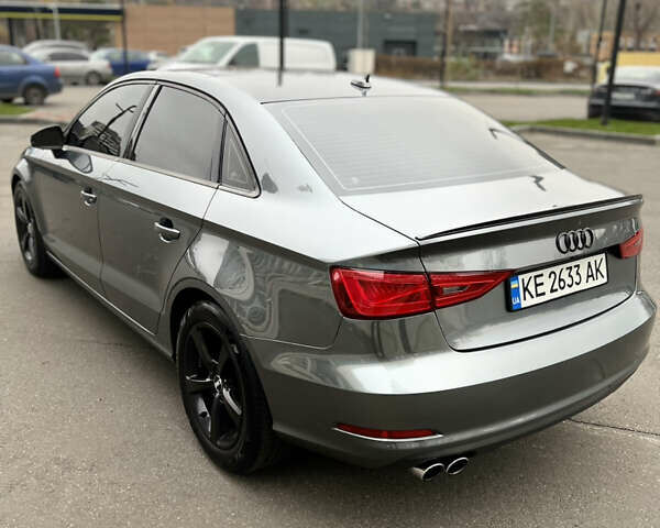 Серый Ауди А3, объемом двигателя 1.8 л и пробегом 190 тыс. км за 12500 $, фото 3 на Automoto.ua