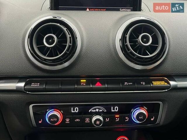 Серый Ауди А3, объемом двигателя 1.8 л и пробегом 87 тыс. км за 15990 $, фото 35 на Automoto.ua