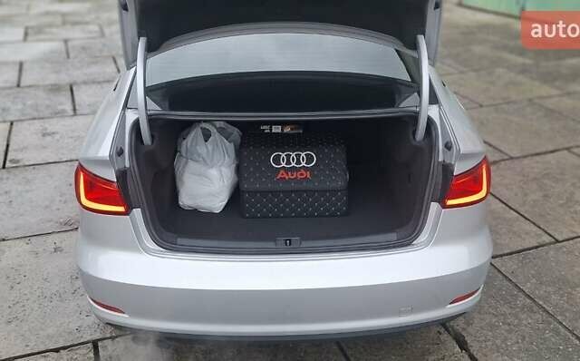 Серый Ауди А3, объемом двигателя 1.8 л и пробегом 212 тыс. км за 11300 $, фото 12 на Automoto.ua