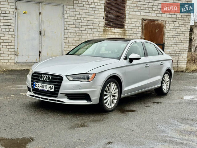 Сірий Ауді А3, об'ємом двигуна 1.8 л та пробігом 166 тис. км за 10999 $, фото 1 на Automoto.ua