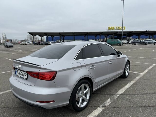 Сірий Ауді А3, об'ємом двигуна 1.8 л та пробігом 250 тис. км за 13500 $, фото 4 на Automoto.ua