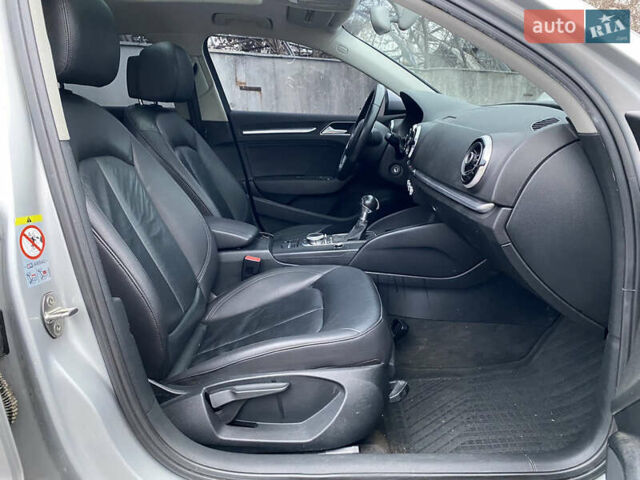 Серый Ауди А3, объемом двигателя 1.8 л и пробегом 189 тыс. км за 12290 $, фото 13 на Automoto.ua