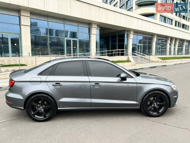 Серый Ауди А3, объемом двигателя 1.8 л и пробегом 190 тыс. км за 12500 $, фото 5 на Automoto.ua