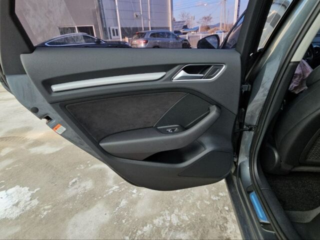 Сірий Ауді А3, об'ємом двигуна 2 л та пробігом 120 тис. км за 11800 $, фото 28 на Automoto.ua