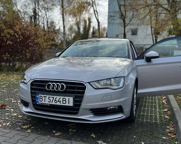 Серый Ауди А3, объемом двигателя 1.6 л и пробегом 138 тыс. км за 12999 $, фото 3 на Automoto.ua