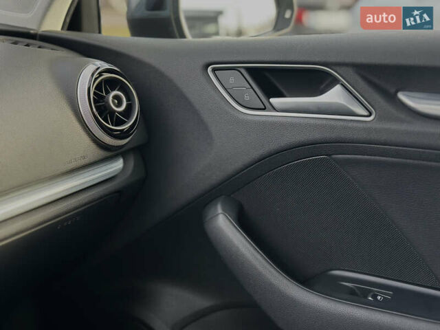 Серый Ауди А3, объемом двигателя 1.97 л и пробегом 101 тыс. км за 16300 $, фото 15 на Automoto.ua