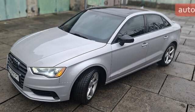 Серый Ауди А3, объемом двигателя 1.8 л и пробегом 212 тыс. км за 11300 $, фото 5 на Automoto.ua