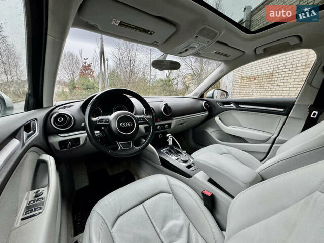 Сірий Ауді А3, об'ємом двигуна 1.8 л та пробігом 166 тис. км за 10999 $, фото 12 на Automoto.ua