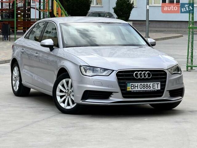 Серый Ауди А3, объемом двигателя 1.4 л и пробегом 70 тыс. км за 14500 $, фото 1 на Automoto.ua