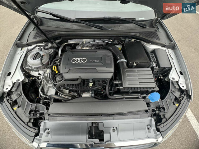 Серый Ауди А3, объемом двигателя 1.8 л и пробегом 131 тыс. км за 12300 $, фото 11 на Automoto.ua