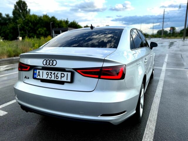 Сірий Ауді А3, об'ємом двигуна 1.8 л та пробігом 179 тис. км за 12500 $, фото 5 на Automoto.ua