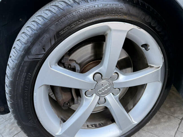 Серый Ауди А3, объемом двигателя 1.8 л и пробегом 148 тыс. км за 11700 $, фото 4 на Automoto.ua