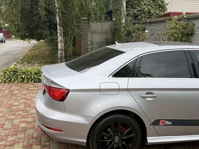 Сірий Ауді А3, об'ємом двигуна 2 л та пробігом 189 тис. км за 14300 $, фото 4 на Automoto.ua