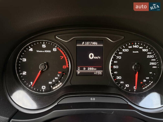 Серый Ауди А3, объемом двигателя 1.8 л и пробегом 130 тыс. км за 14300 $, фото 19 на Automoto.ua