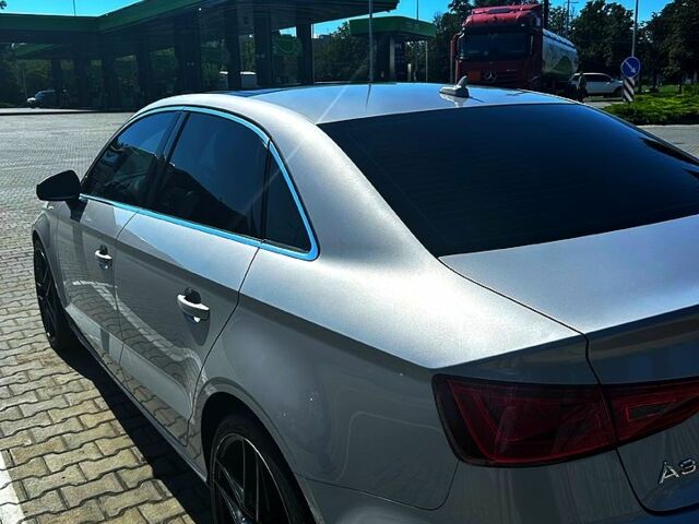 Серый Ауди А3, объемом двигателя 1.8 л и пробегом 170 тыс. км за 11000 $, фото 3 на Automoto.ua