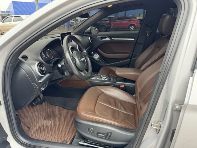 Сірий Ауді А3, об'ємом двигуна 1.8 л та пробігом 250 тис. км за 13500 $, фото 13 на Automoto.ua