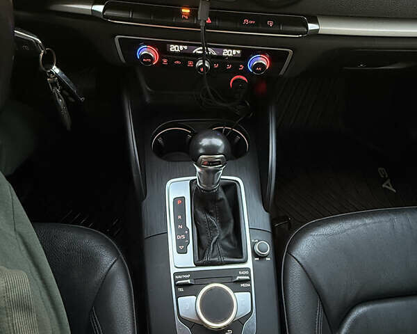 Серый Ауди А3, объемом двигателя 1.8 л и пробегом 130 тыс. км за 14300 $, фото 18 на Automoto.ua