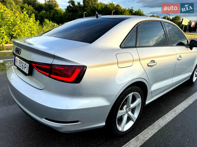 Сірий Ауді А3, об'ємом двигуна 1.8 л та пробігом 179 тис. км за 13800 $, фото 4 на Automoto.ua