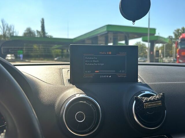 Серый Ауди А3, объемом двигателя 1.8 л и пробегом 170 тыс. км за 11000 $, фото 11 на Automoto.ua