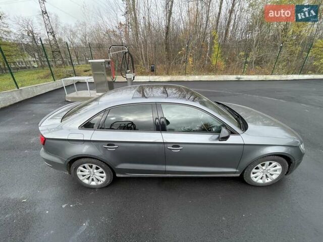 Сірий Ауді А3, об'ємом двигуна 1.6 л та пробігом 108 тис. км за 17300 $, фото 18 на Automoto.ua