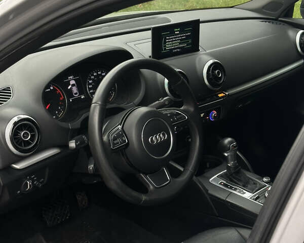 Сірий Ауді А3, об'ємом двигуна 1.8 л та пробігом 185 тис. км за 11555 $, фото 23 на Automoto.ua