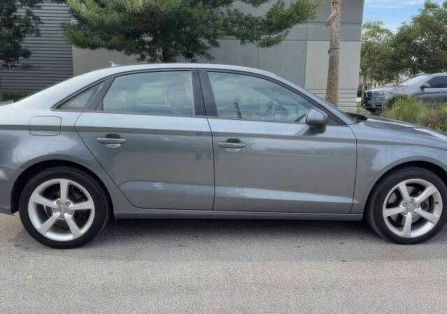 Серый Ауди А3, объемом двигателя 2 л и пробегом 99 тыс. км за 4200 $, фото 7 на Automoto.ua