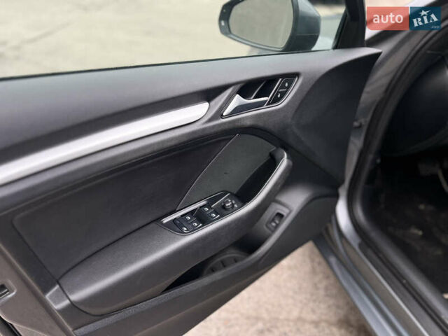 Серый Ауди А3, объемом двигателя 1.8 л и пробегом 130 тыс. км за 12500 $, фото 10 на Automoto.ua