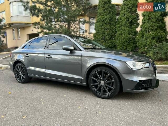 Ауді А3 2015 у Харкові на Automoto.ua Сірий Ауді А3, об'ємом двигуна 1.98 л та пробігом 155 тис. км за 12900 $, фото 3 на Automoto.ua
