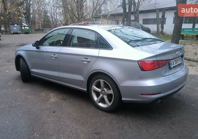 Сірий Ауді А3, об'ємом двигуна 2 л та пробігом 205 тис. км за 13500 $, фото 4 на Automoto.ua