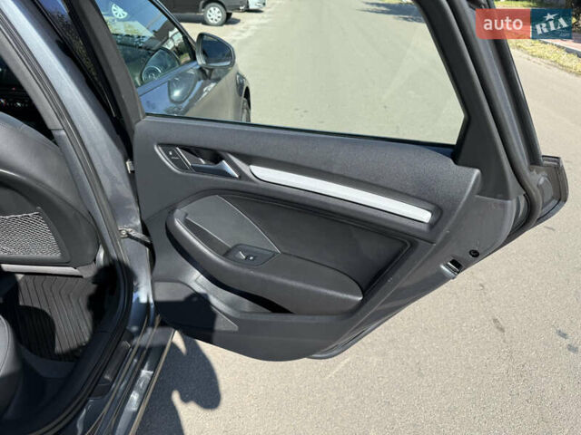 Сірий Ауді А3, об'ємом двигуна 2 л та пробігом 208 тис. км за 13900 $, фото 5 на Automoto.ua