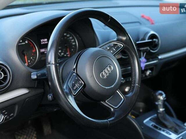 Сірий Ауді А3, об'ємом двигуна 1.8 л та пробігом 164 тис. км за 12900 $, фото 13 на Automoto.ua