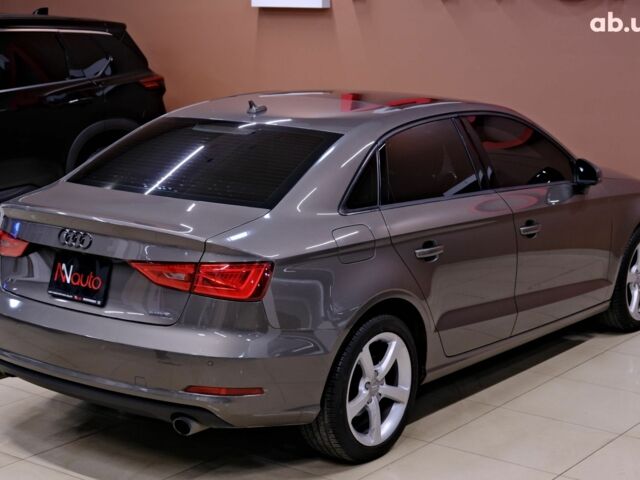 Сірий Ауді А3, об'ємом двигуна 2 л та пробігом 150 тис. км за 11900 $, фото 4 на Automoto.ua