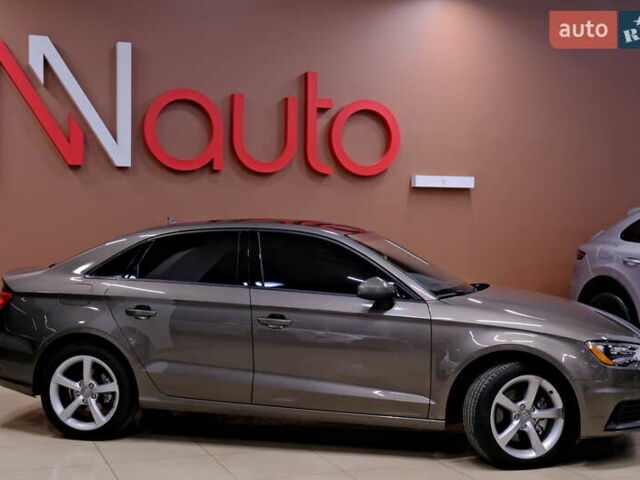 Сірий Ауді А3, об'ємом двигуна 2 л та пробігом 150 тис. км за 11900 $, фото 7 на Automoto.ua