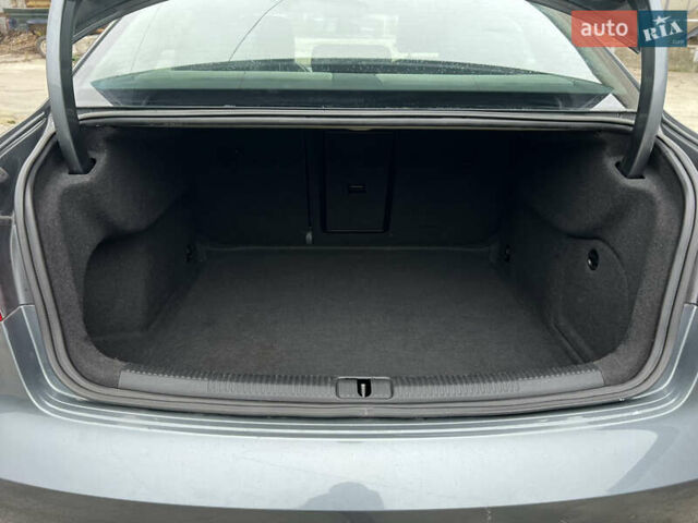 Серый Ауди А3, объемом двигателя 1.8 л и пробегом 130 тыс. км за 12500 $, фото 22 на Automoto.ua