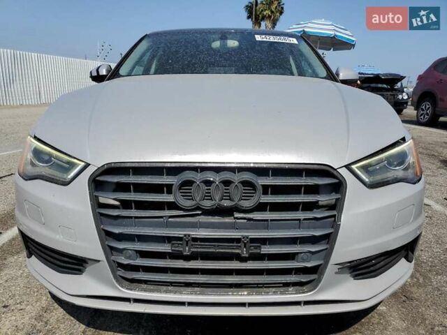 Серый Ауди А3, объемом двигателя 2 л и пробегом 145 тыс. км за 2500 $, фото 4 на Automoto.ua