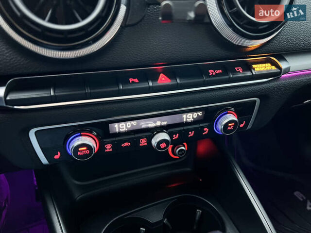 Сірий Ауді А3, об'ємом двигуна 1.8 л та пробігом 154 тис. км за 14400 $, фото 13 на Automoto.ua