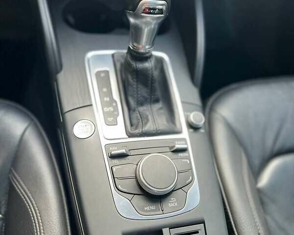 Ауді А3 2015 у Харкові на Automoto.ua Сірий Ауді А3, об'ємом двигуна 1.98 л та пробігом 155 тис. км за 12900 $, фото 17 на Automoto.ua