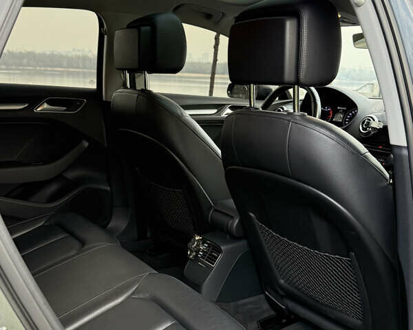 Серый Ауди А3, объемом двигателя 1.98 л и пробегом 104 тыс. км за 14800 $, фото 13 на Automoto.ua