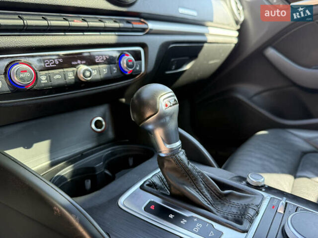 Сірий Ауді А3, об'ємом двигуна 2 л та пробігом 208 тис. км за 13900 $, фото 13 на Automoto.ua