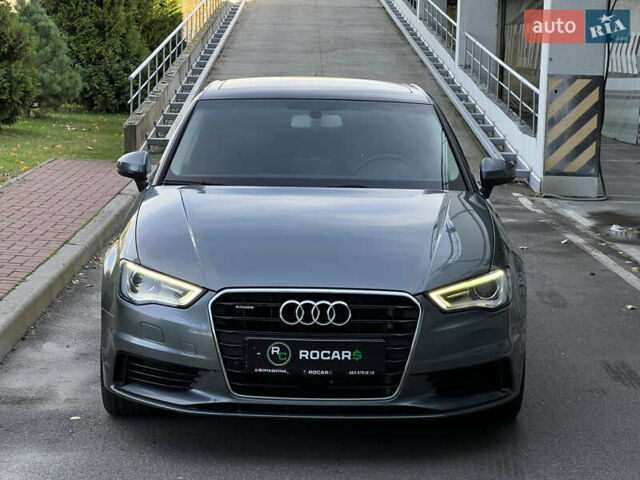 Ауді А3 2015 у Києві на Automoto.ua Сірий Ауді А3, об'ємом двигуна 1.98 л та пробігом 169 тис. км за 11300 $, фото 5 на Automoto.ua